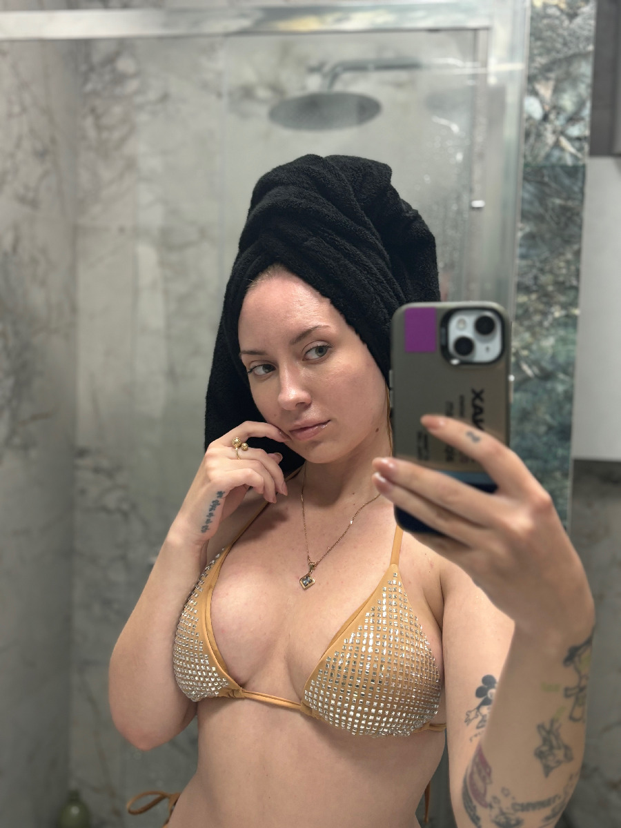 Nude girl KateV in Tianjin