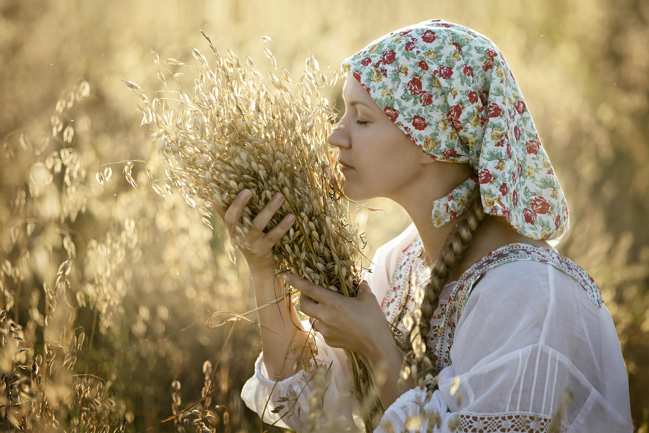 Photo Women in Slavic costumes in Tianjin